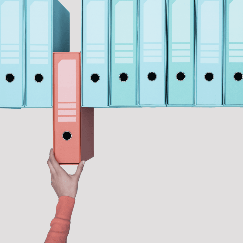 BIROU, ORGANIZARE ȘI ARHIVARE